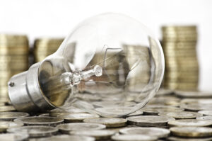 Un million de bénéficiaires potentiellement exclus du chèque énergie par l’État !